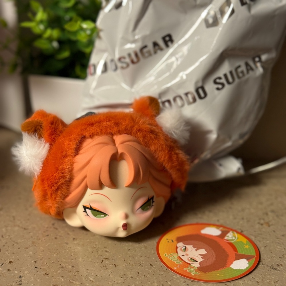 Dodo nami midnight disco plush with vinil face keychain pouch